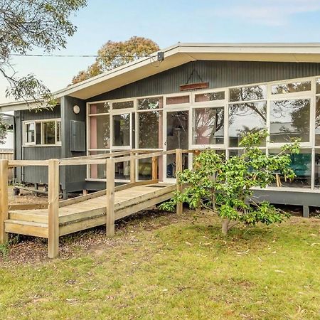 The Beach Shack Villa St Leonards Eksteriør billede